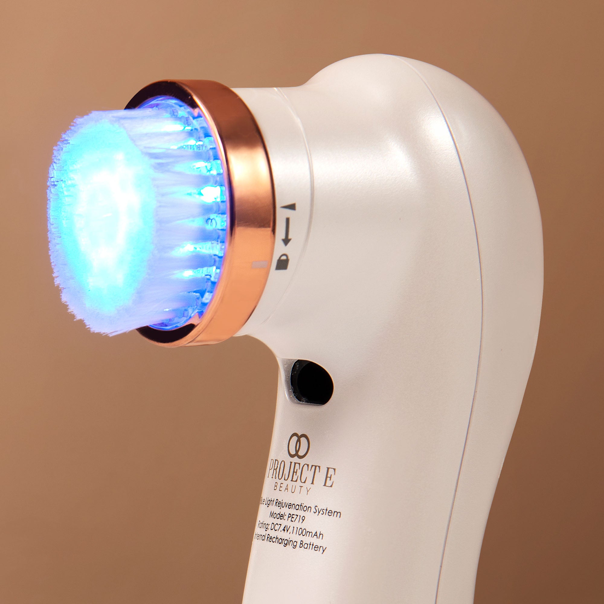 LumaBlue | LED Light Therapy Cleansing Brush - Project E Beauty